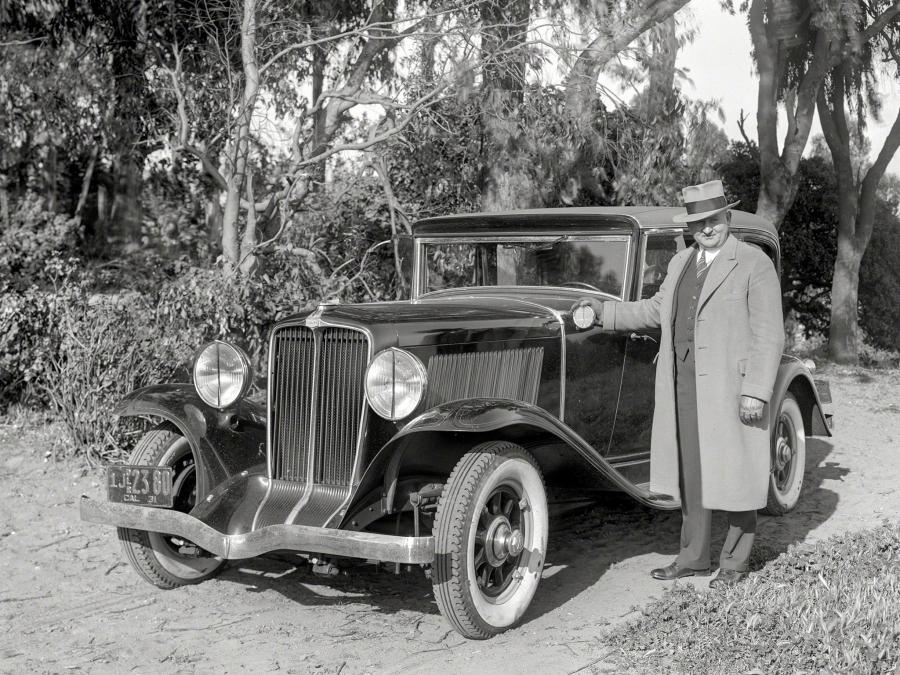  Auburn 8-98 Standard Brougham 1931 года  (фото 1 из 1)